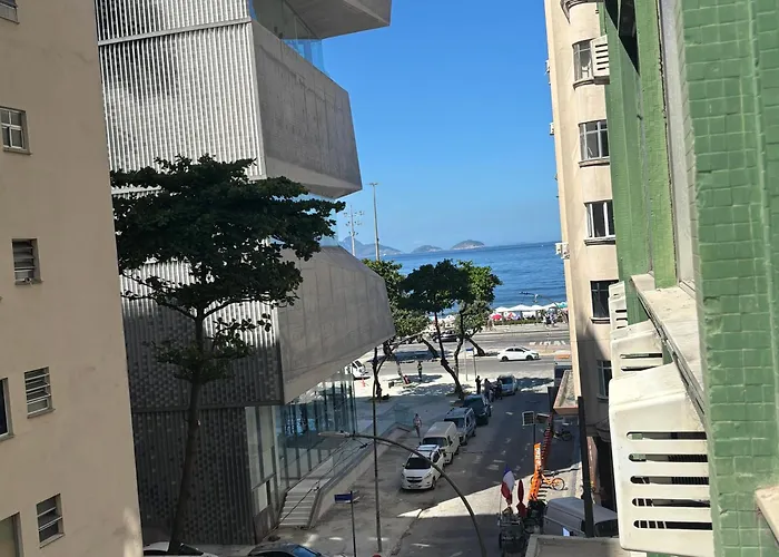 Apartamento beira-mar no coração de copacabana! Rio de Janeiro
